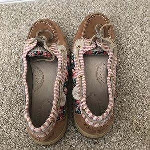 Sperry top slider